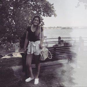 Meet your Posher, Jules